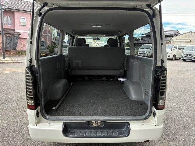 HIACE van 2WD