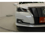 CROWN sedan hybrid