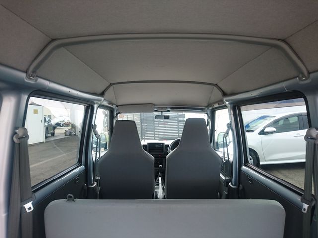 NV100 CLIPPER 4WD