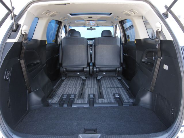 ESTIMA HYBRID 4WD