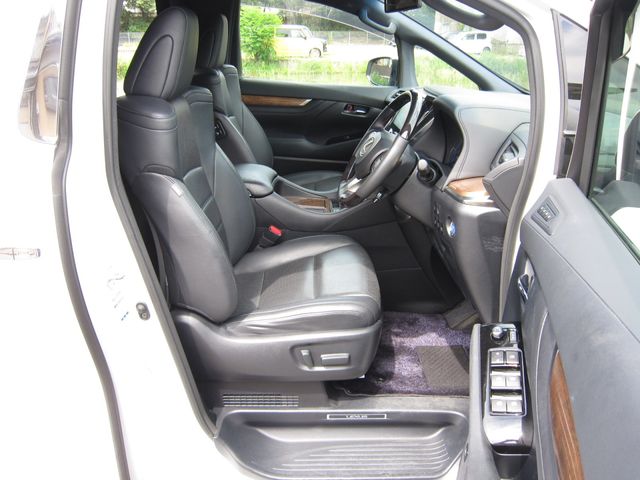 ALPHARD hybrid 4WD