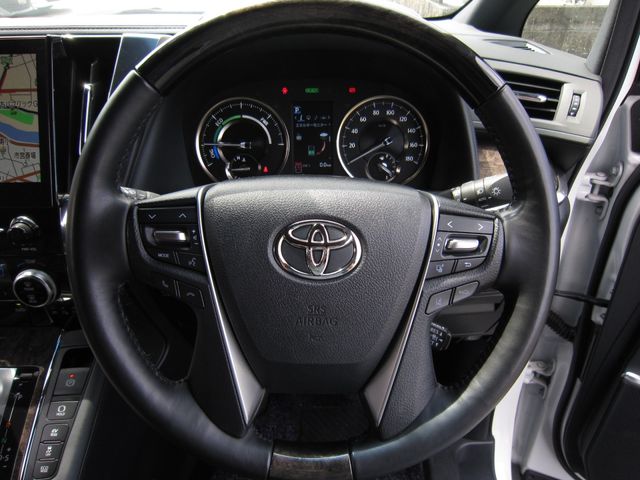 ALPHARD hybrid 4WD