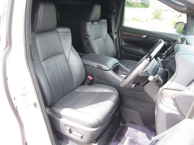ALPHARD hybrid 4WD