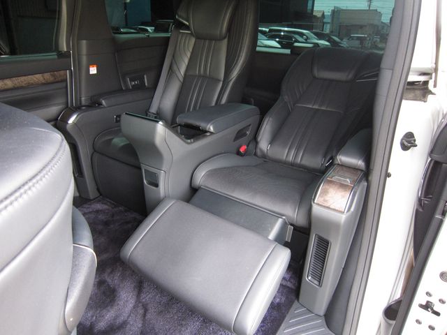 ALPHARD hybrid 4WD