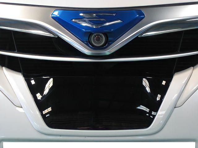 ESTIMA HYBRID 4WD