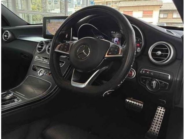 MERCEDES BENZ C-Class sedan