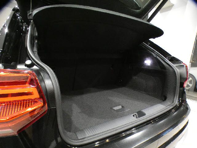 AUDI SQ2