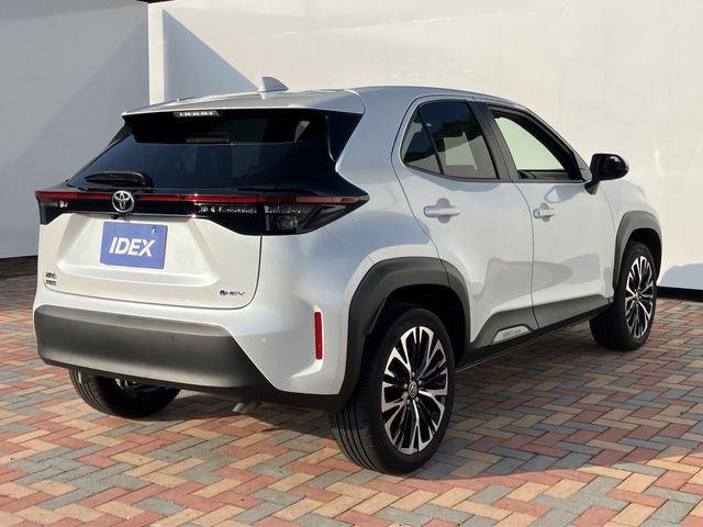 YARIS CROSS HYBRID