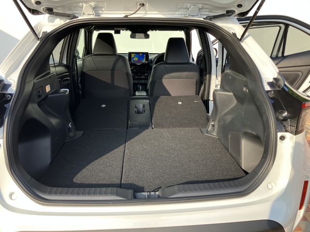 YARIS CROSS HYBRID
