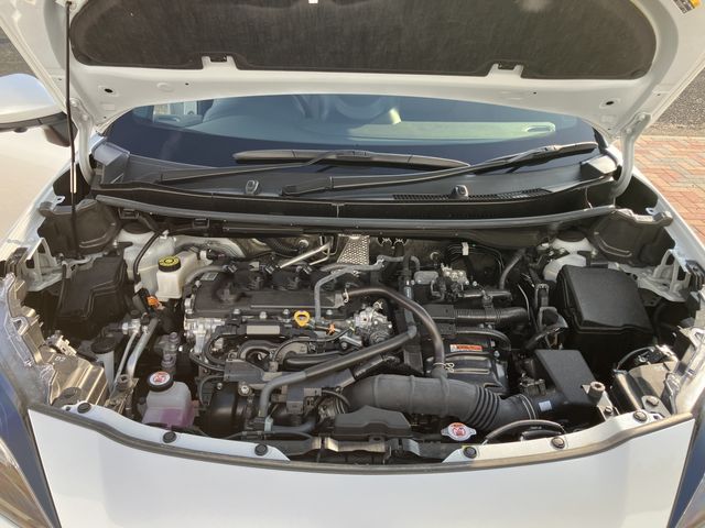 YARIS CROSS HYBRID