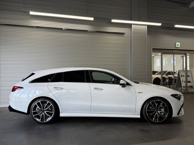 MERCEDES AMG CLA Shooting Brake HYBRID