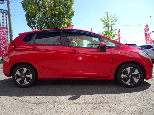 FIT HYBRID