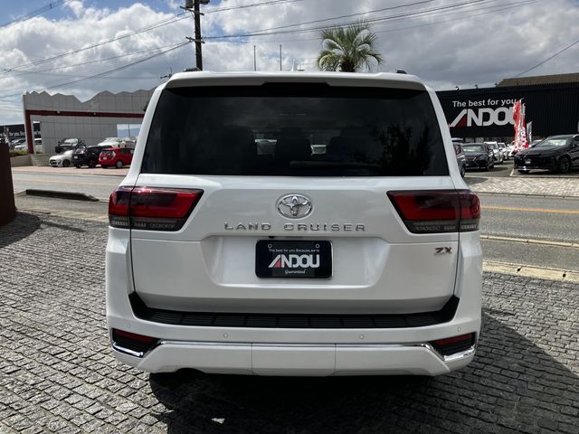 LANDCRUISER wagon