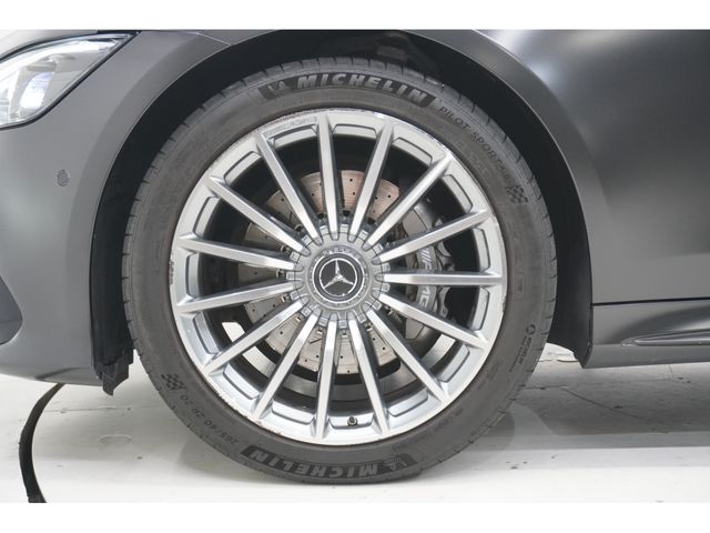 MERCEDES AMG GT 4DOOR coupe HYBRID