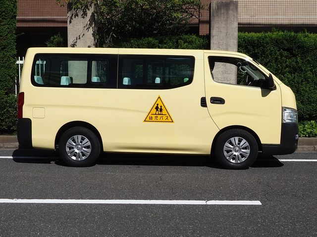 NV350 CARAVAN WAGON