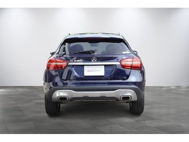 MERCEDES BENZ GLA class