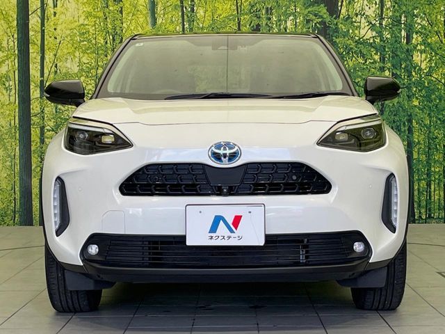 YARIS CROSS HYBRID