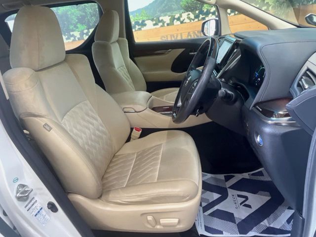 ALPHARD hybrid 4WD