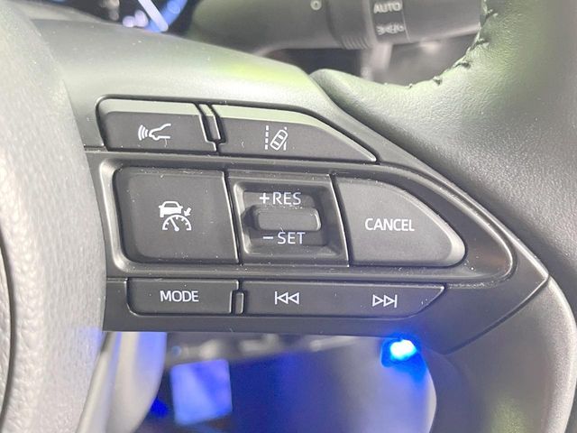 YARIS CROSS HYBRID