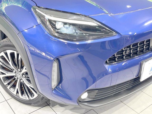 YARIS CROSS HYBRID