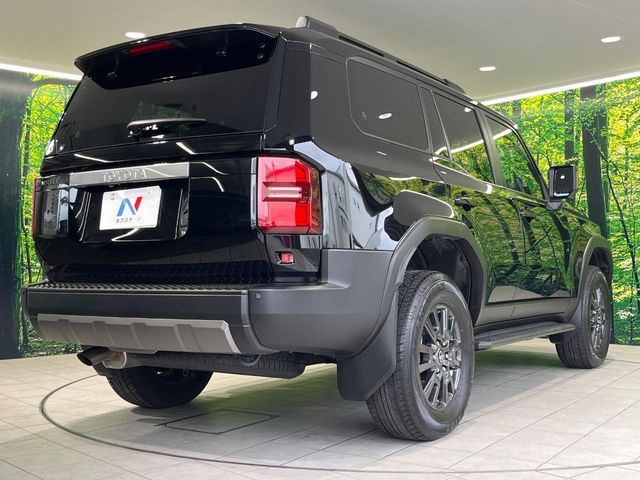 LANDCRUISER 250
