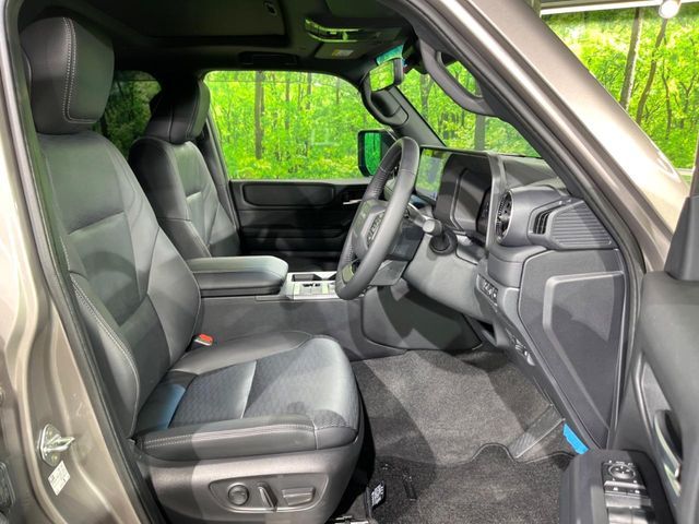 LANDCRUISER 250