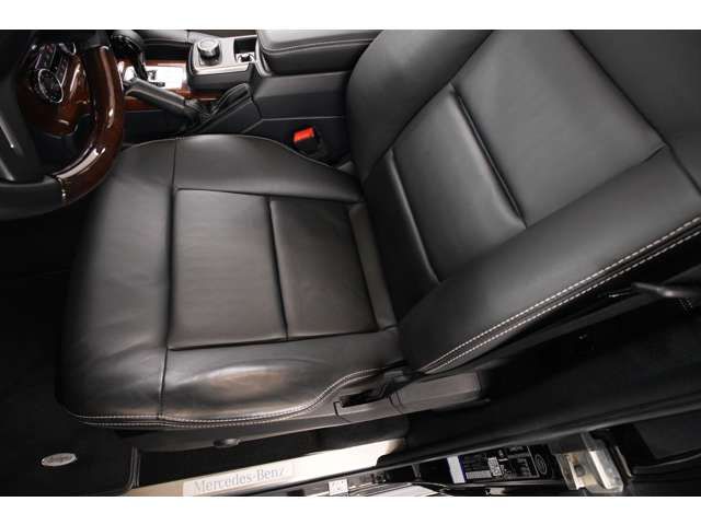 MERCEDES BENZ G class