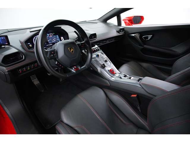 LAMBORGHINI HURACAN