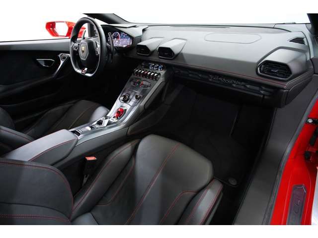 LAMBORGHINI HURACAN