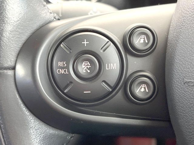 BMW MINI COOPER SD CROSSOVER
