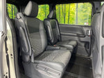 VOXY HYBRID 4WD