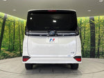 VOXY HYBRID 4WD