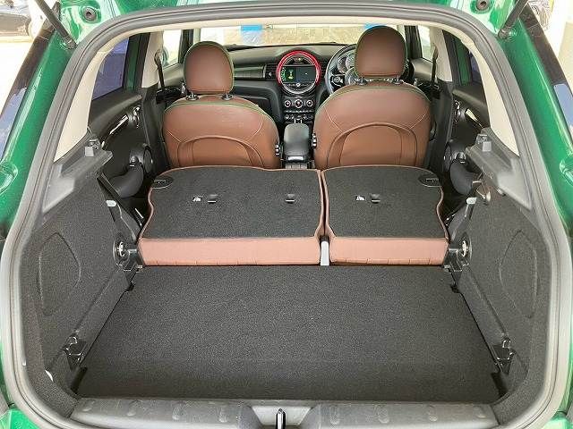 MINI COOPER 5DOOR