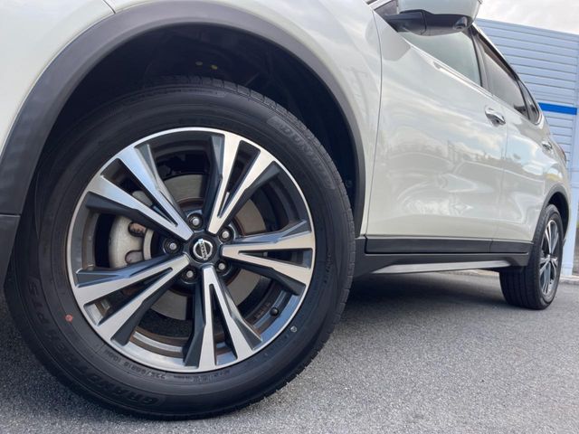 X-TRAIL 2WD