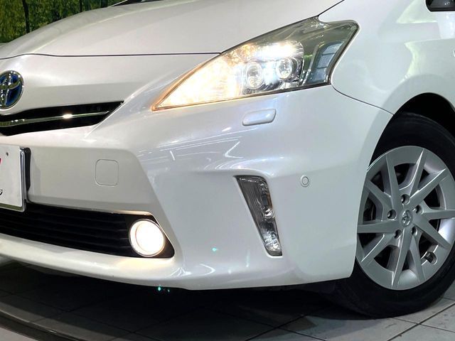 PRIUS Alpha
