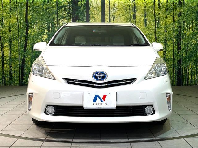 PRIUS Alpha