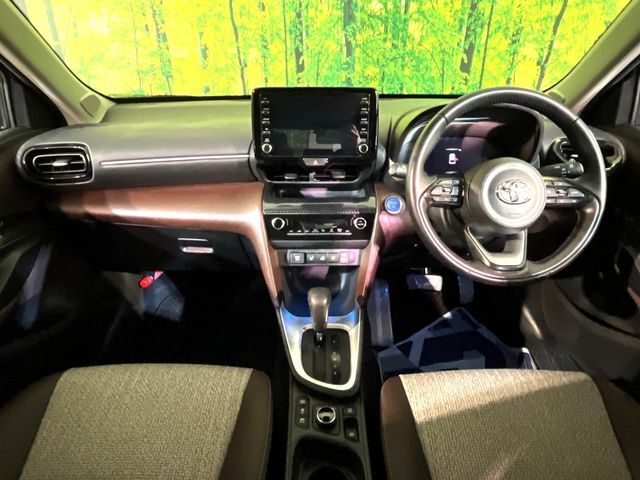 YARIS CROSS HYBRID