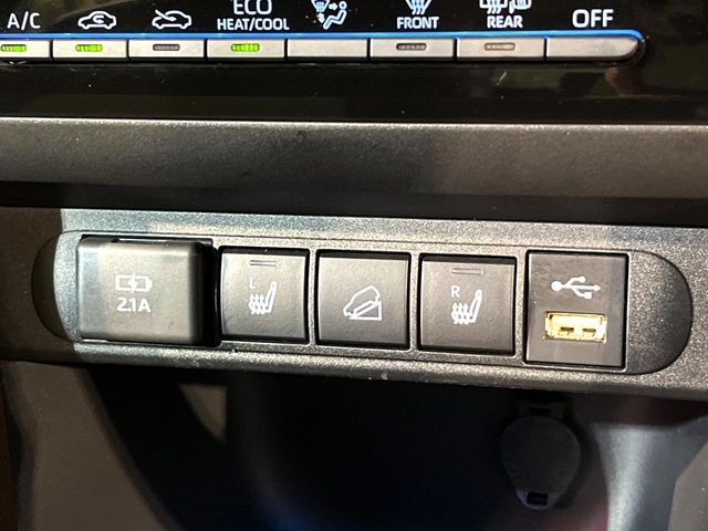 YARIS CROSS HYBRID