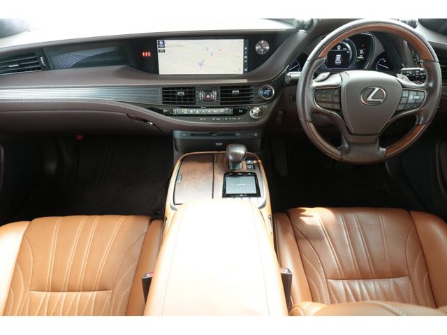LEXUS LS500h
