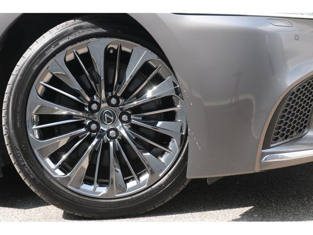 LEXUS LS500h