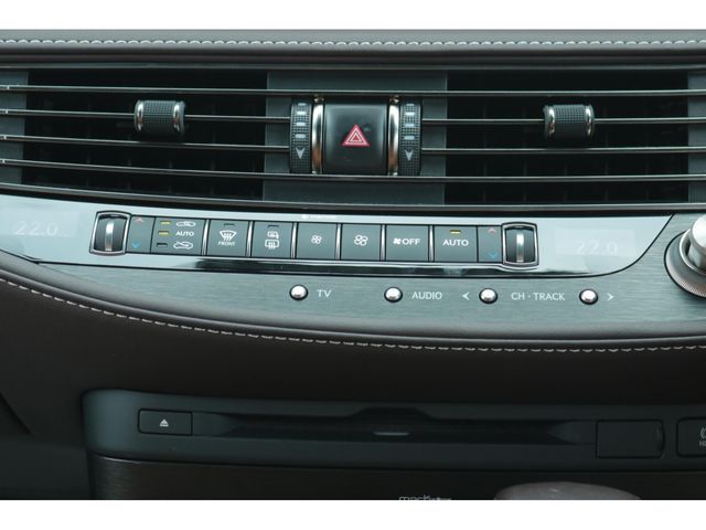 LEXUS LS500h