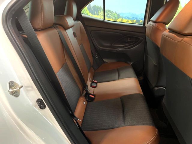 YARIS CROSS HYBRID
