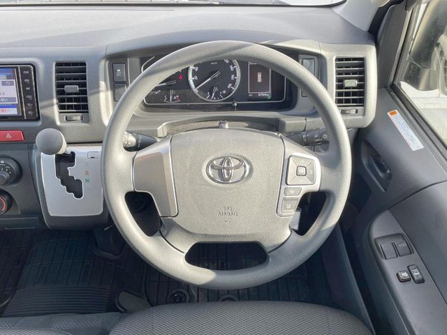 HIACE van 4WD