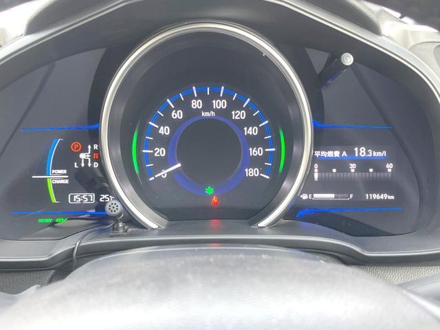 FIT HYBRID