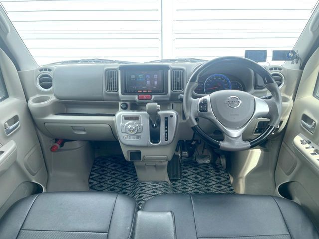 NV100 CLIPPER RIO