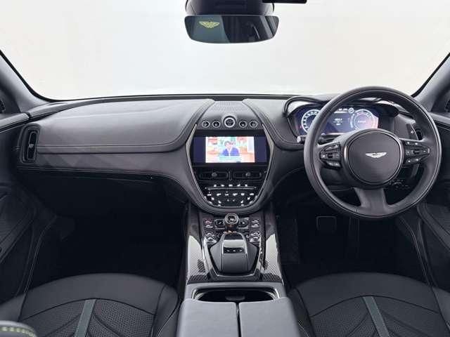 ASTON MARTIN SUV