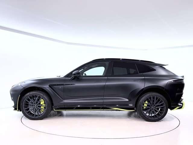ASTON MARTIN SUV