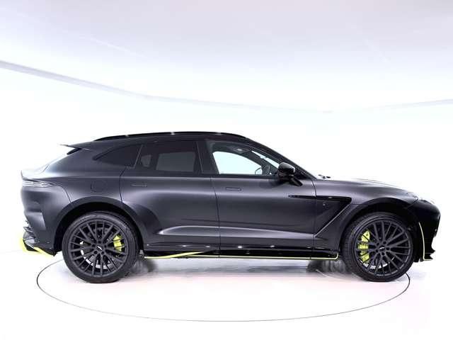 ASTON MARTIN SUV