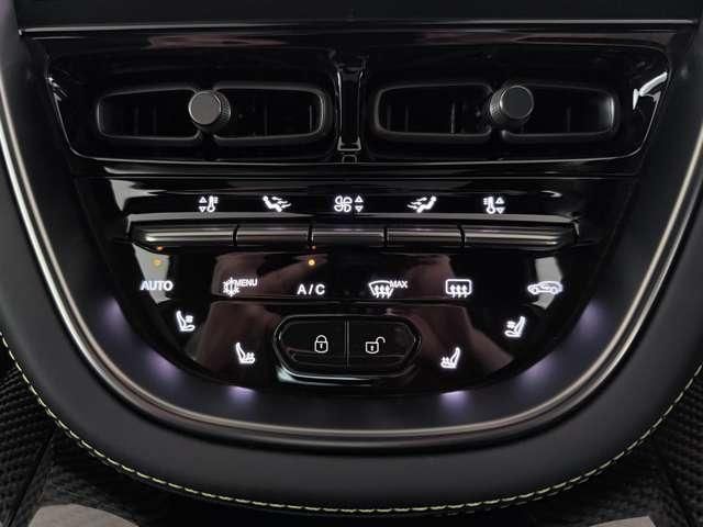 ASTON MARTIN SUV