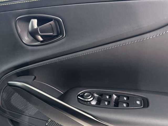 ASTON MARTIN SUV